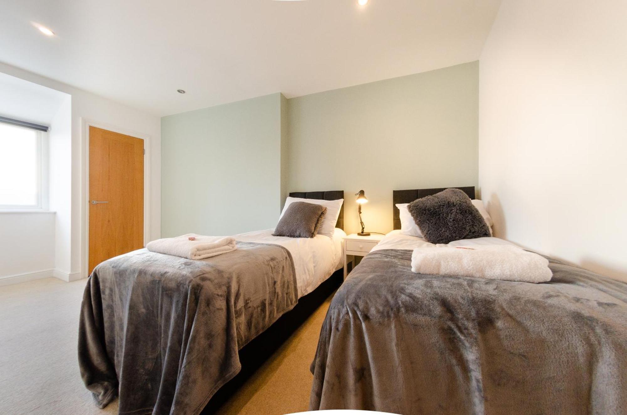 Charlotte House Spacious 2Br 2Bath In Ipswich Extérieur photo